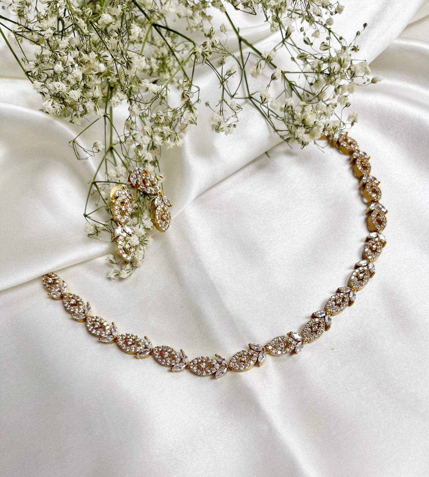 Petal Necklace Set