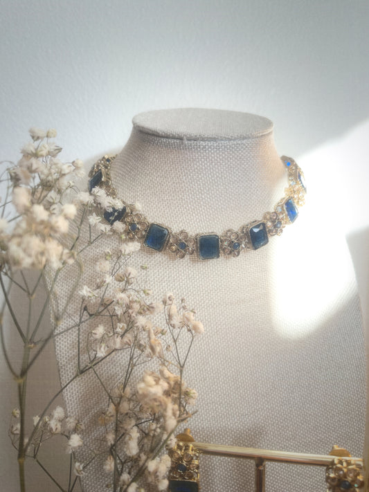 Dark Blue Floral Necklace Set